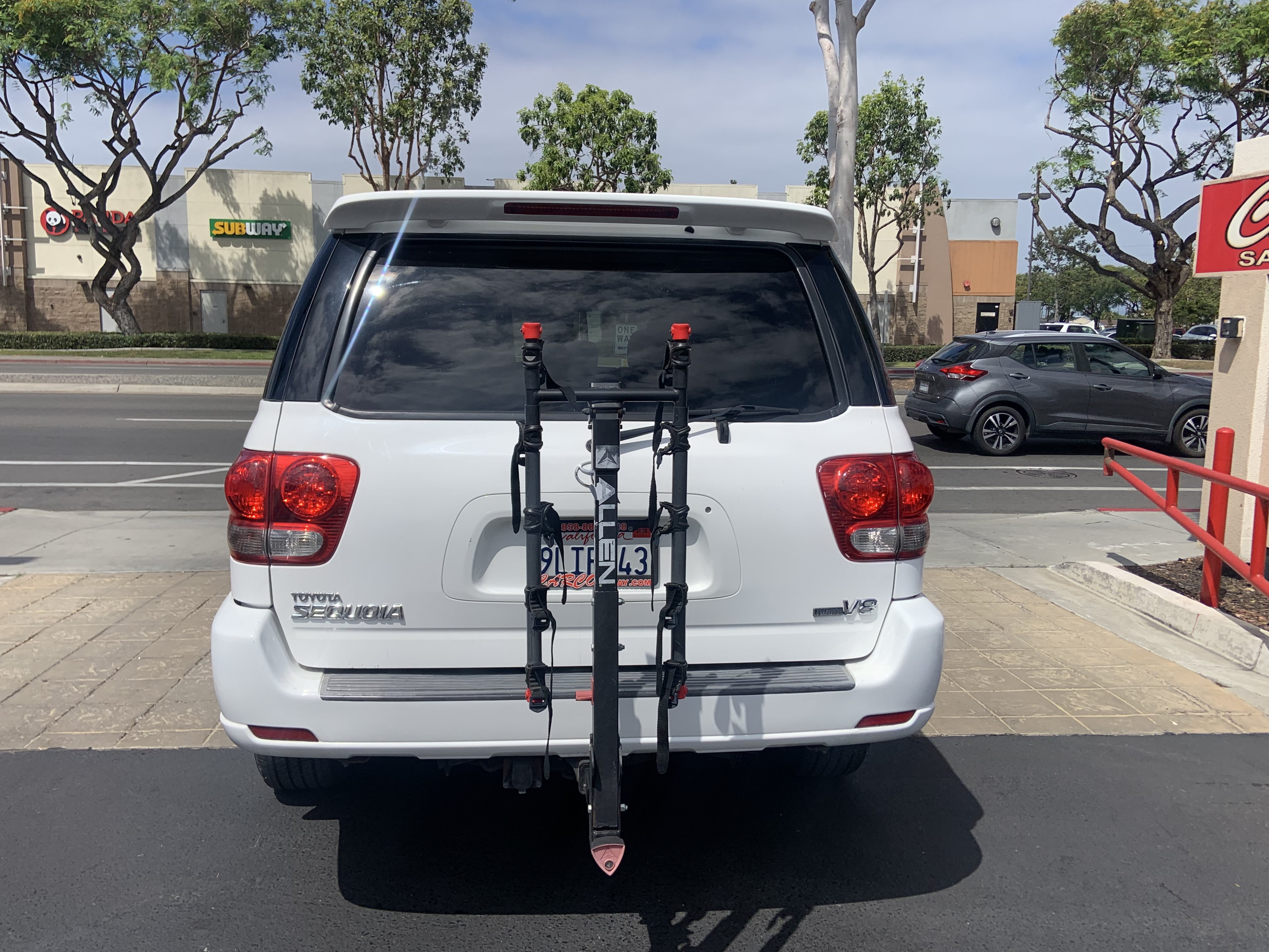 Used 2007 Toyota Sequoia Limited RWD image 6