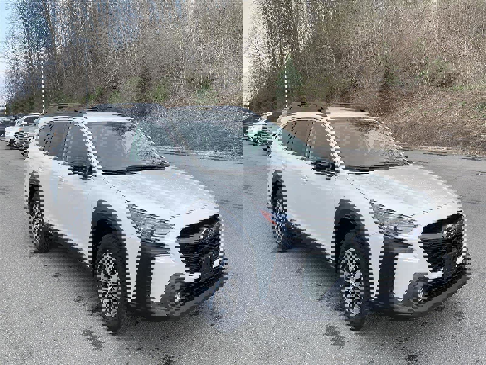 Used 2023 Subaru Outback Premium image 7