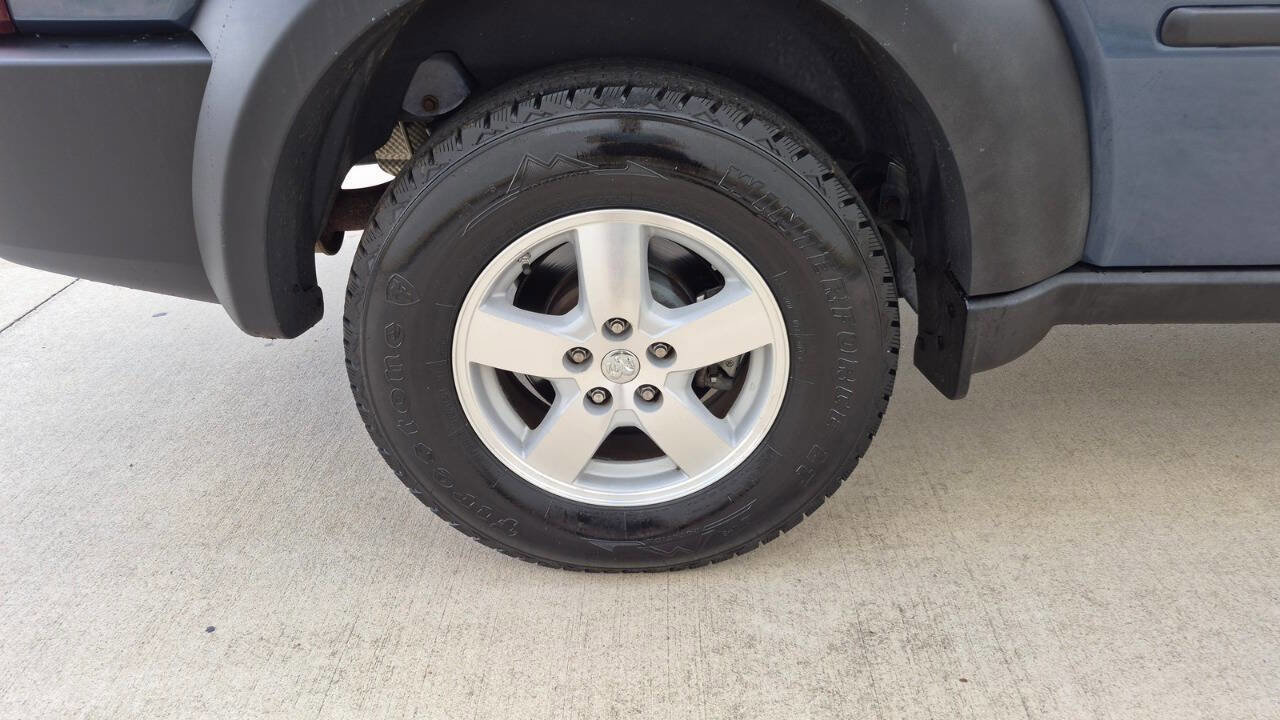 Used 2008 Dodge Nitro SXT RWD image 15