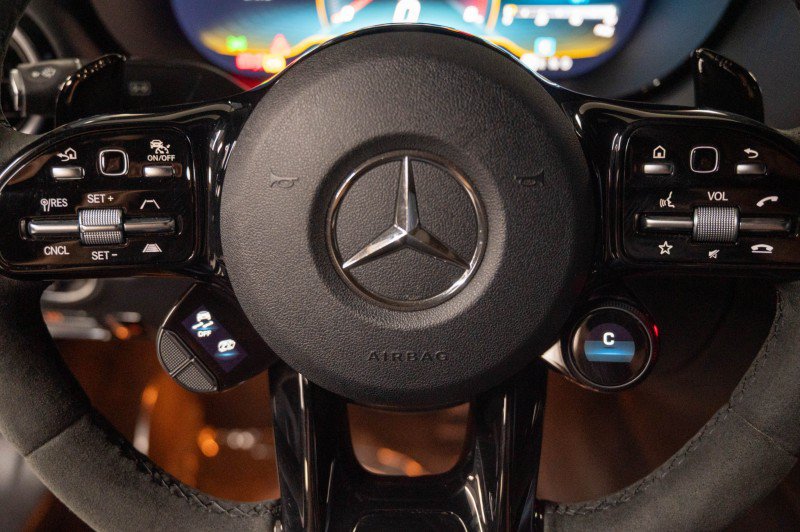 Used 2020 Mercedes-Benz AMG GT R image 24