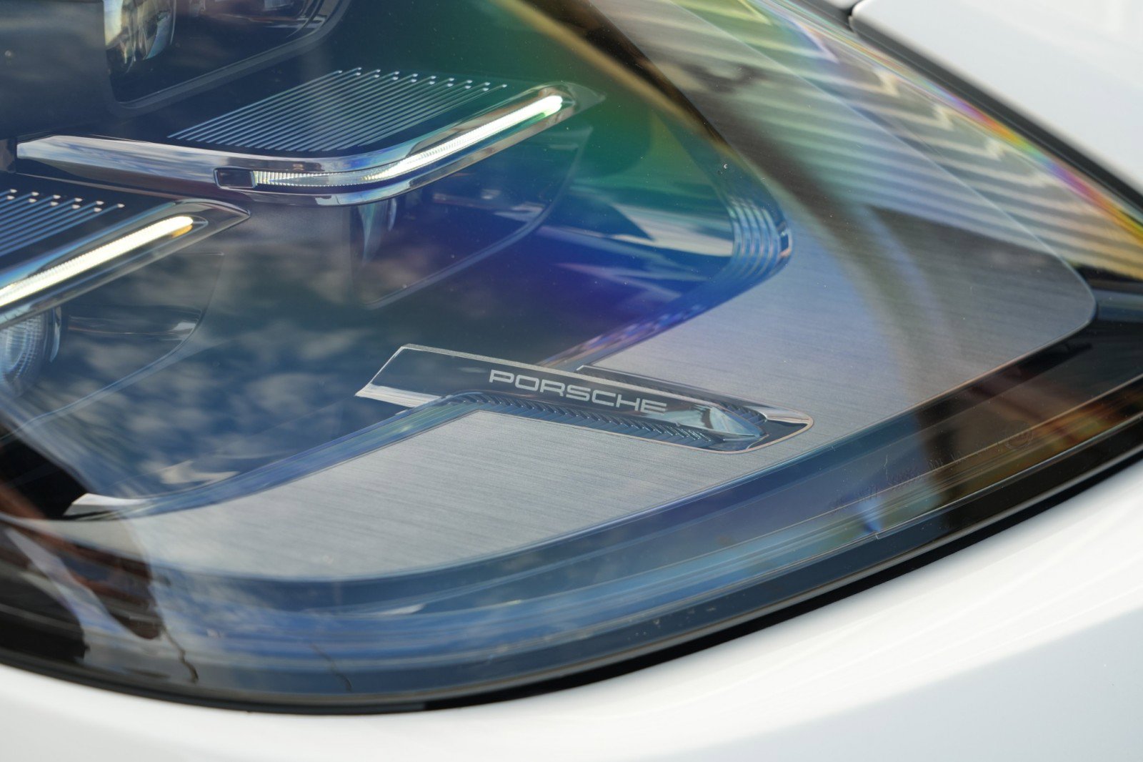 Used 2025 Porsche Panamera 4 w/ Premium Package image 63