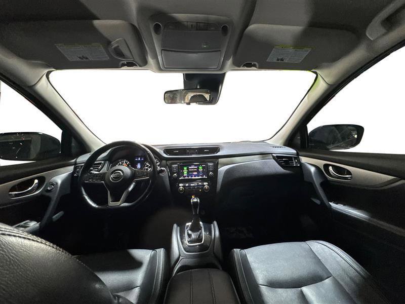 Used 2020 Nissan Rogue Sport SL image 13