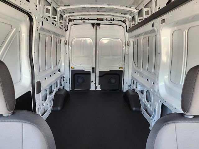 New 2025 Ford Transit 250 148 Medium Roof Extended AWD image 13