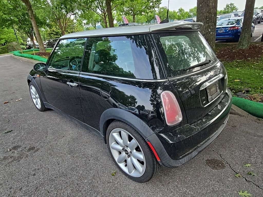 Used 2005 MINI Cooper Hardtop FWD image 5