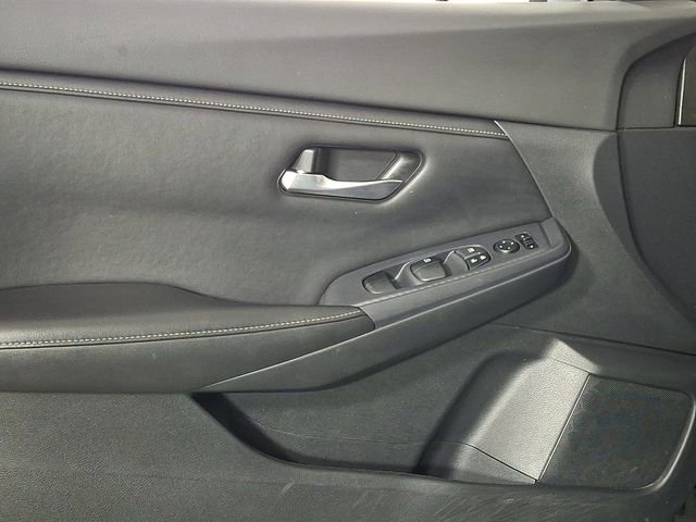 Used 2020 Nissan Sentra SV image 14