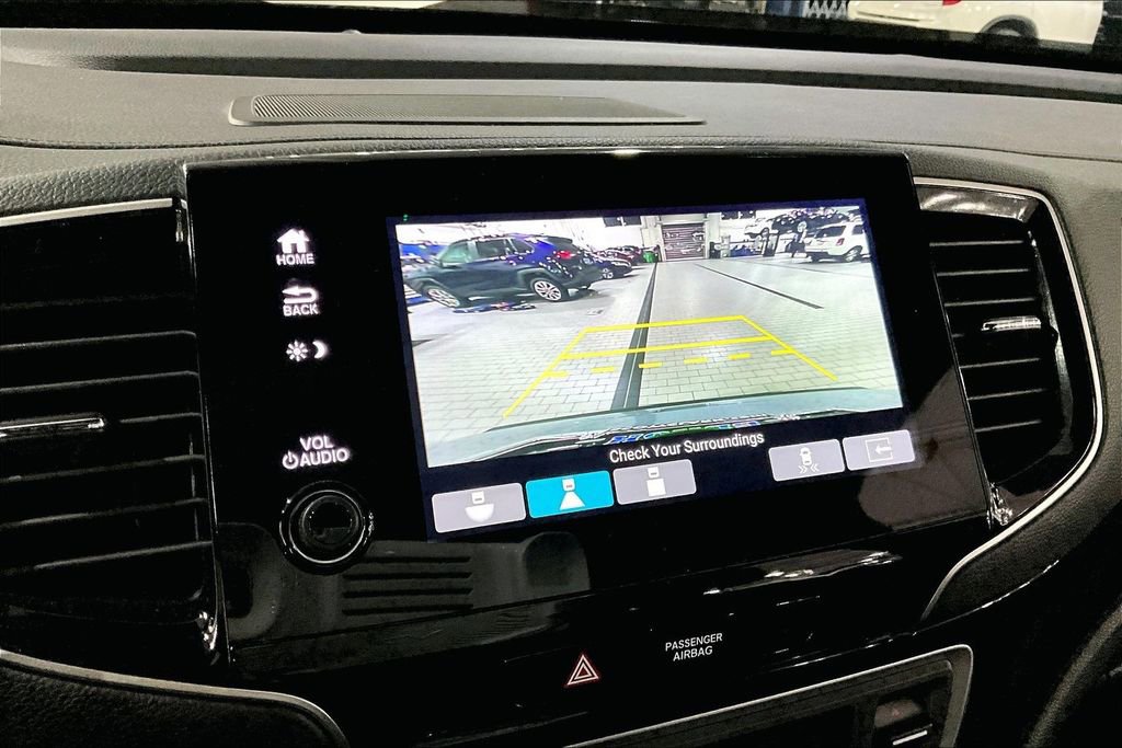Used 2023 Honda Passport Elite image 13