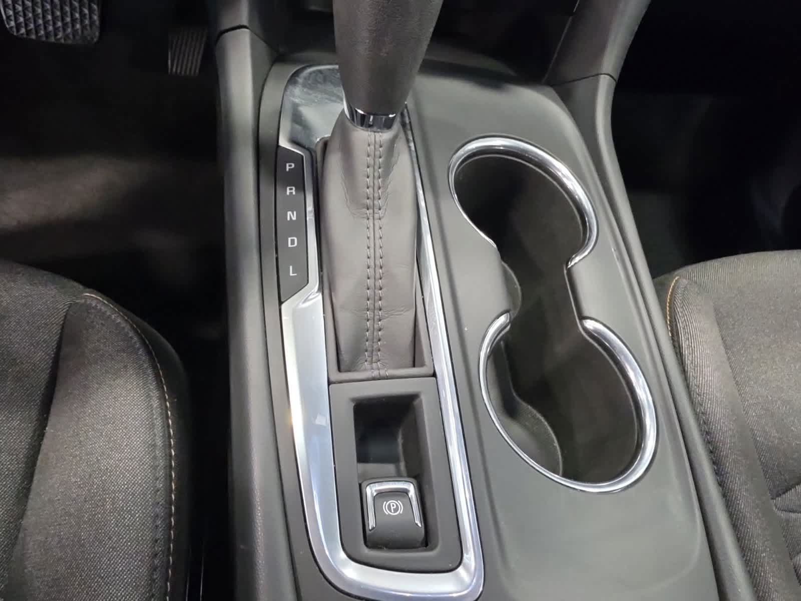 Used 2020 Chevrolet Equinox LT w/ Driver Convenience Package FWD image 24