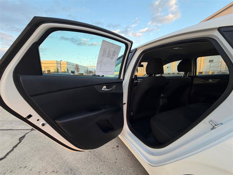 Used 2019 Kia Forte LXS image 9