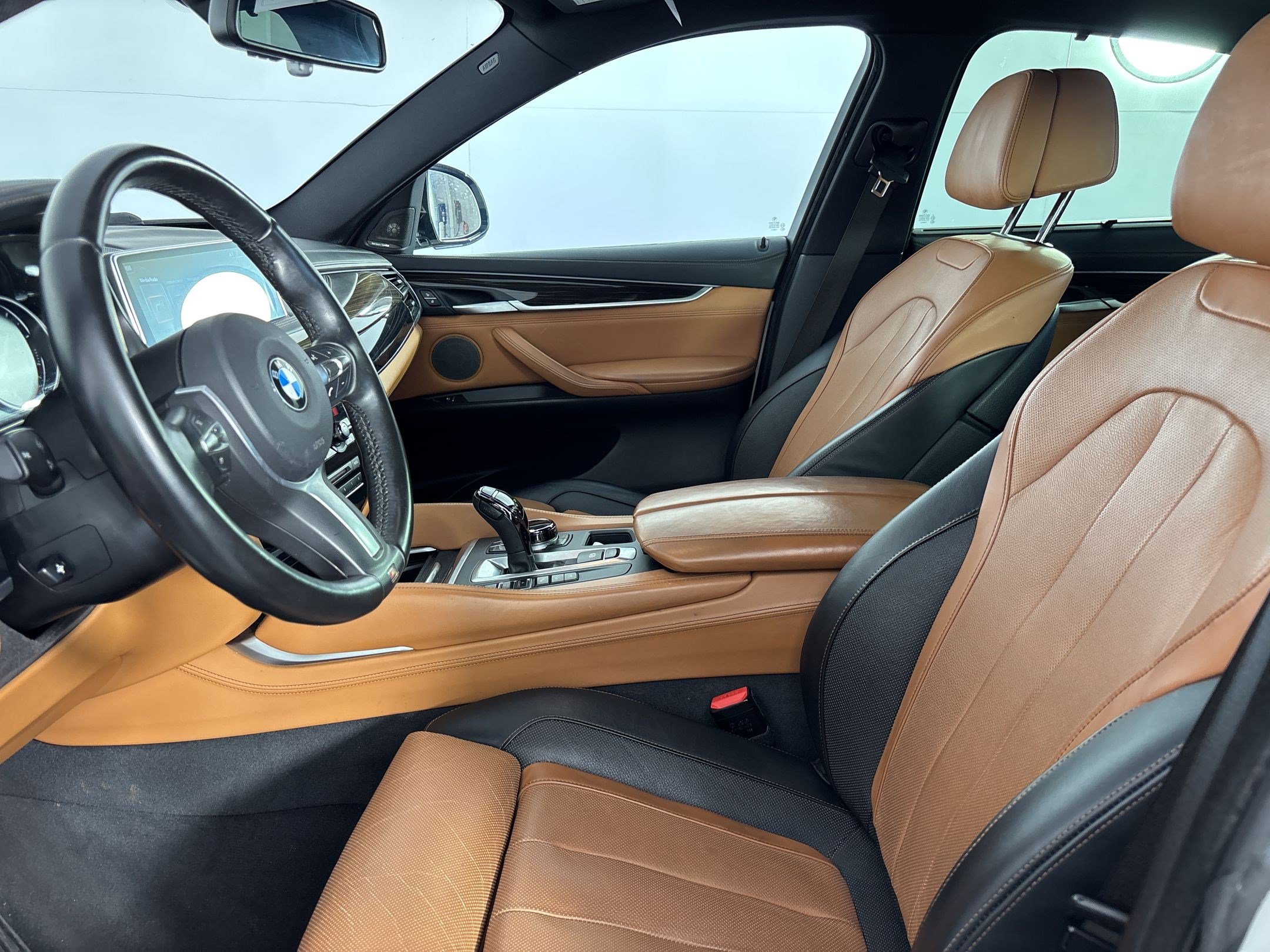 Used 2017 BMW X6 xDrive50i AWD/4WD image 5