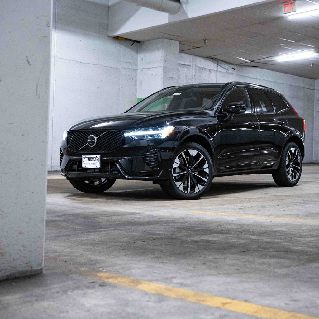New 2026 Volvo XC60 T8 Plus w/ Protection Package Premier