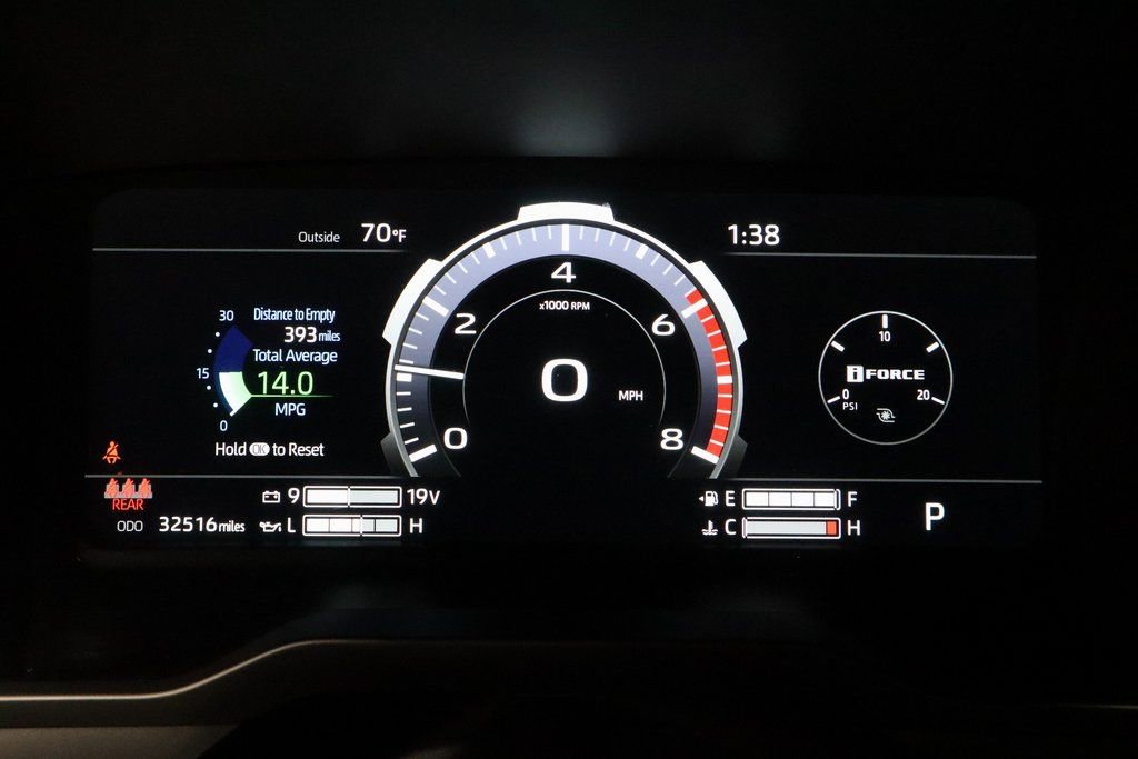 Used 2024 Toyota Tundra Platinum image 27