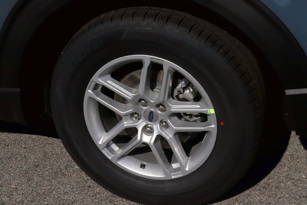 New 2026 Ford Explorer Active w/ Active Comfort Package image 9