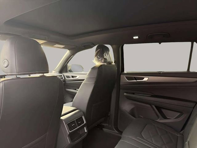 New 2026 Volkswagen Atlas Cross Sport SE image 9