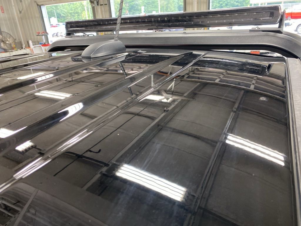 New 2025 Chevrolet Colorado ZR2 w/ Midnight Edition image 39