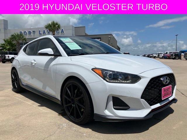 Used 2019 Hyundai Veloster Turbo FWD image 10