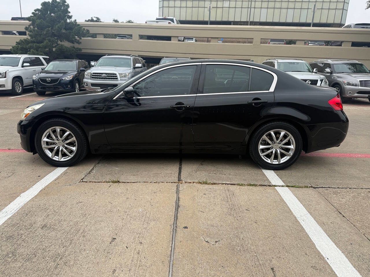 Used 2009 INFINITI G37 Journey w/ Premium Pkg RWD image 3