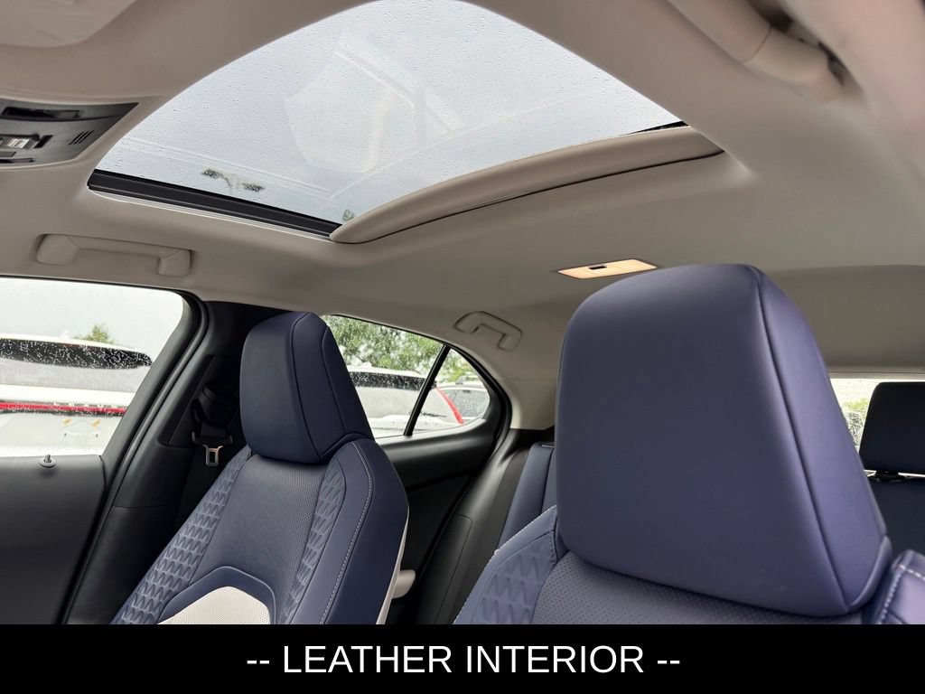 Used 2021 Lexus UX 250h w/ Premium Package AWD/4WD image 7