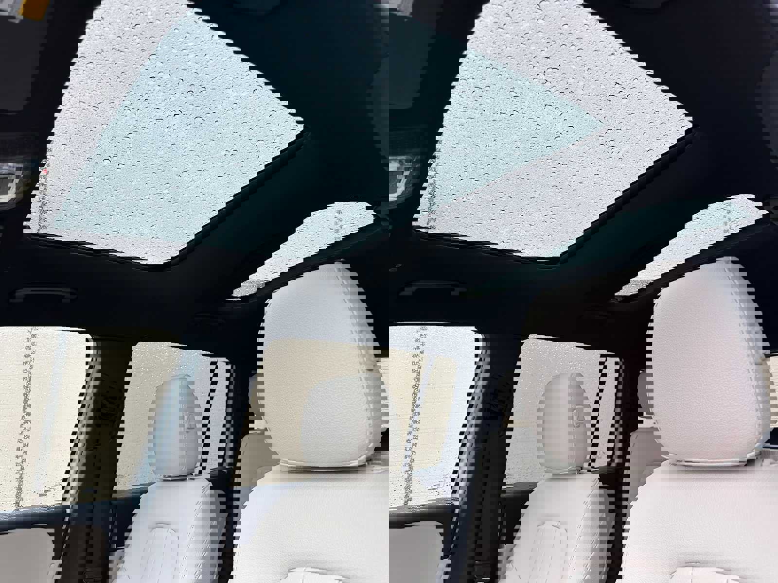 Used 2026 Mercedes-Benz GLB 250 4MATIC image 22