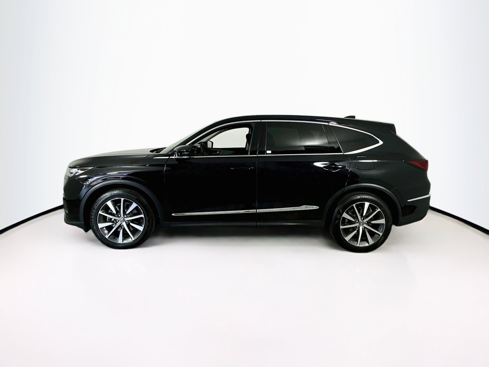 Used 2026 Acura MDX w/ Technology Package FWD image 8