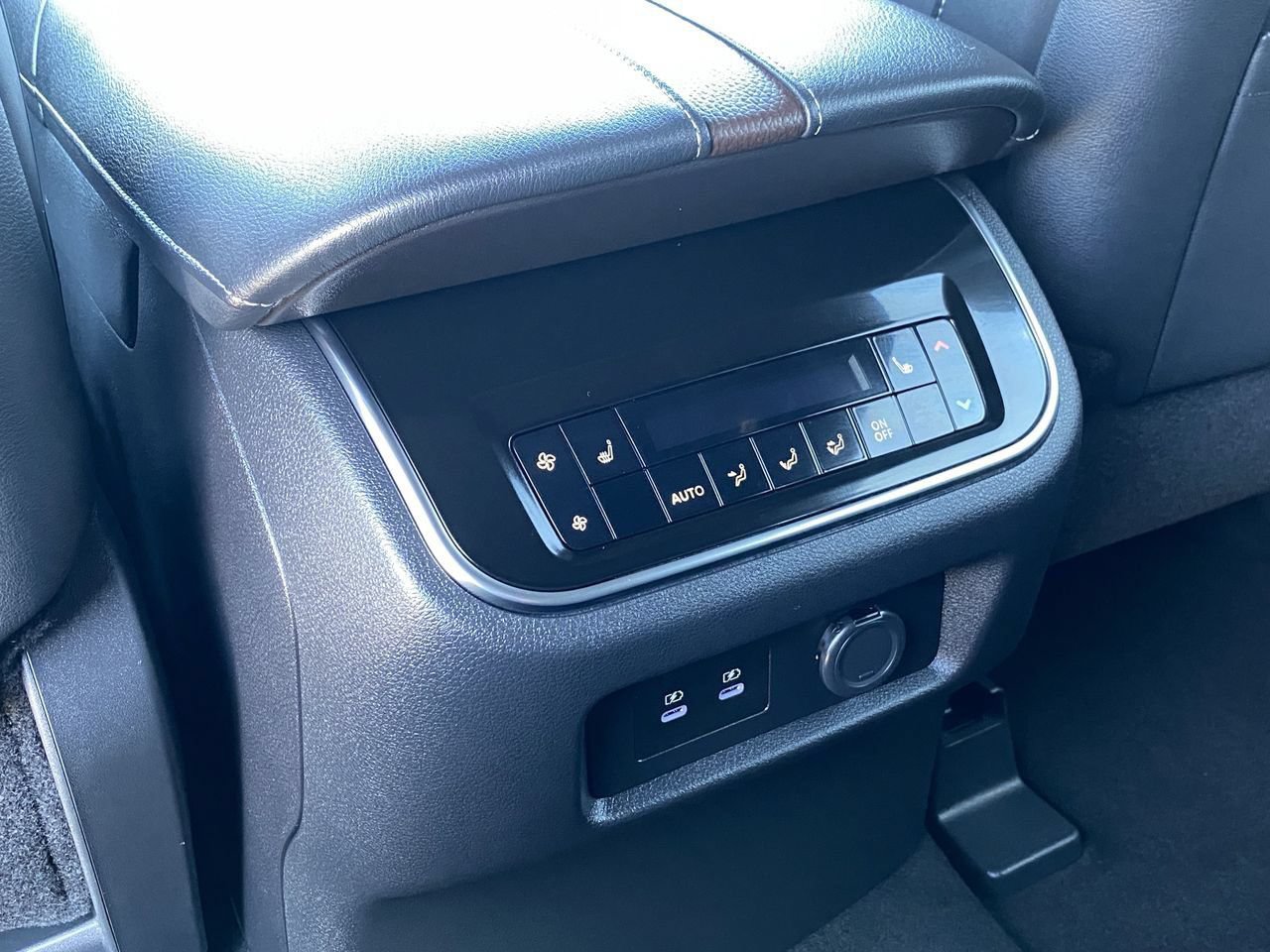 New 2026 Nissan Armada Platinum Reserve AWD/4WD image 17