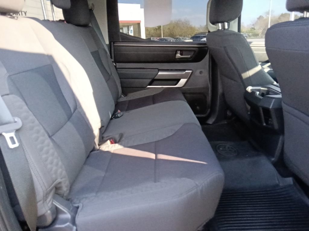 Used 2022 Toyota Tundra SR5 w/ Convenience Package image 31