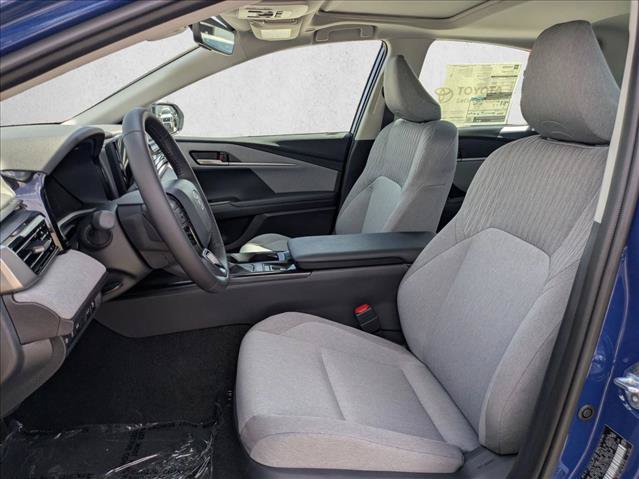 New 2026 Toyota Camry LE w/ Convenience Package FWD video 4