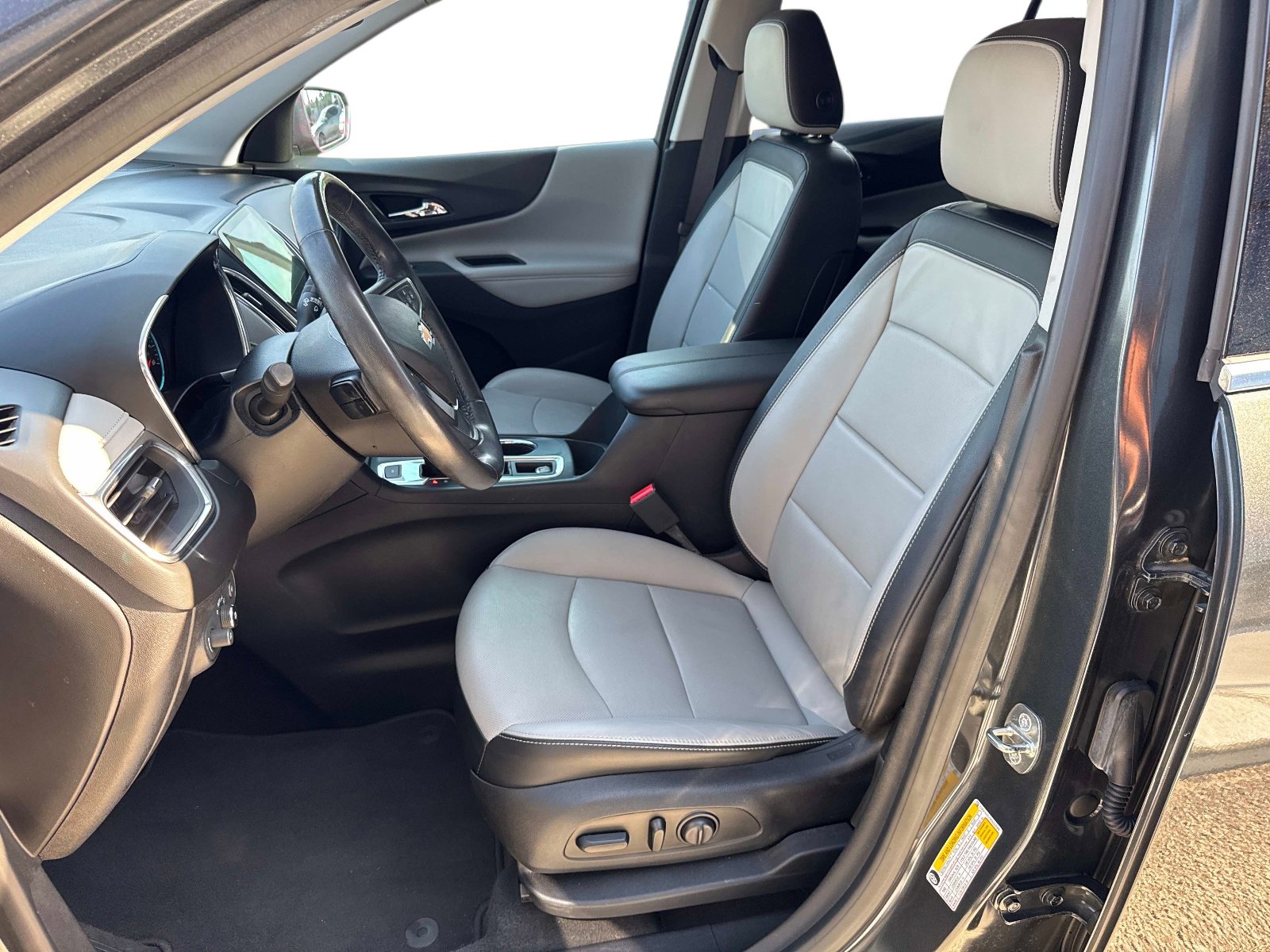 Used 2019 Chevrolet Equinox Premier AWD/4WD image 21