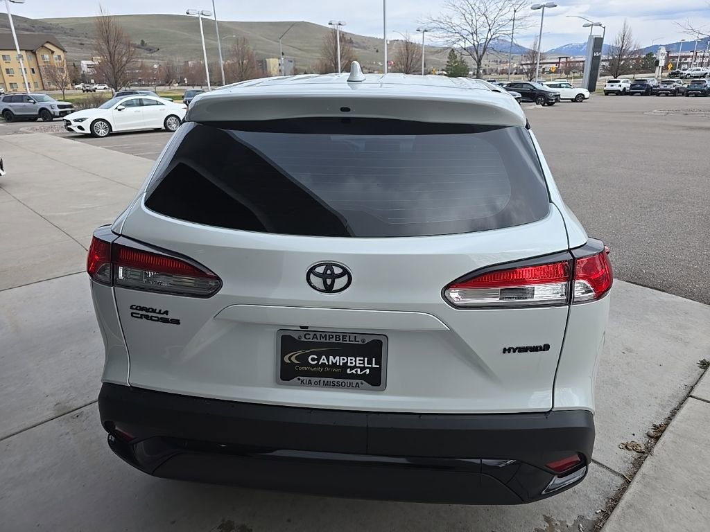 Used 2023 Toyota Corolla Cross S image 5