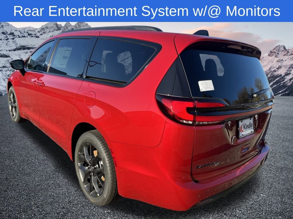 New 2026 Chrysler Pacifica Limited w/ S Appearance Package image 32