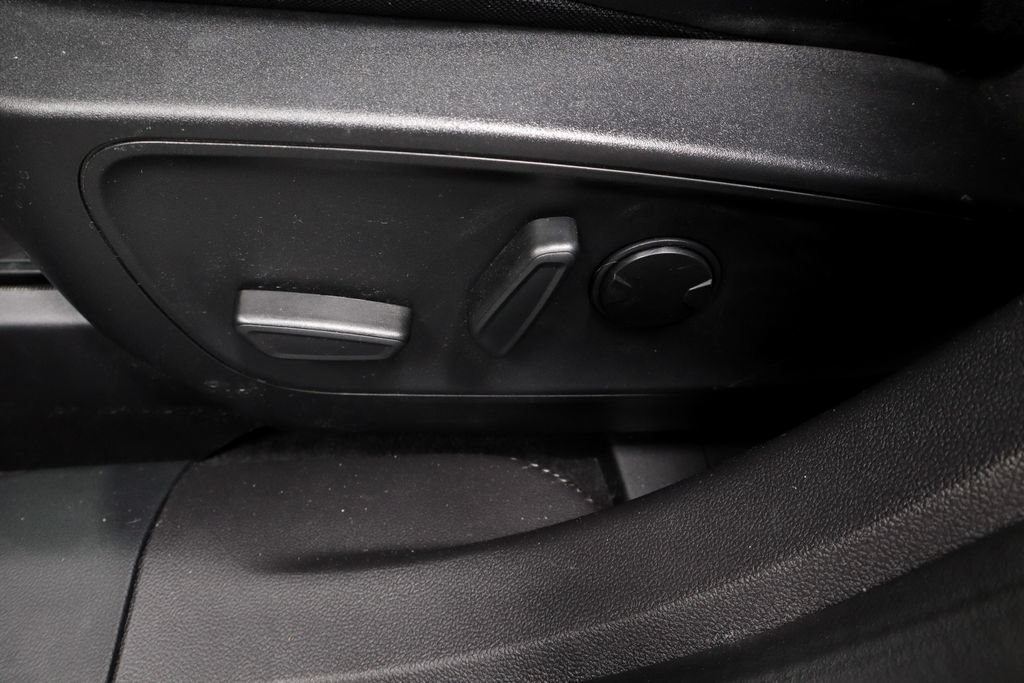 Certified 2023 Ford Escape ST-Line w/ Equipment Group 301A FWD image 25