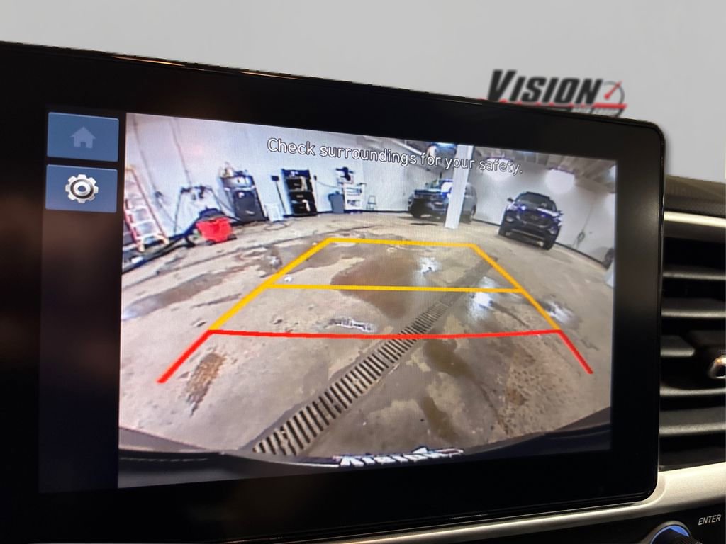 Certified 2026 Hyundai Venue SEL image 32