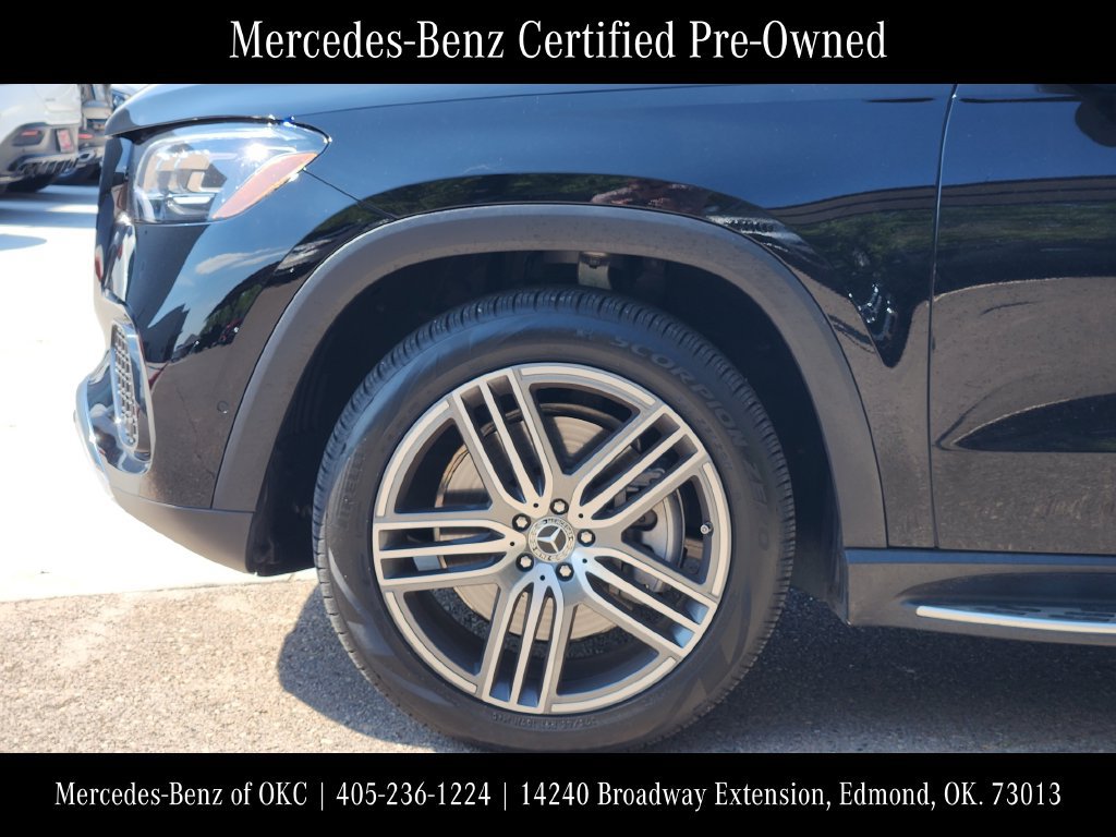 Used 2026 Mercedes-Benz GLS 450 4MATIC image 7