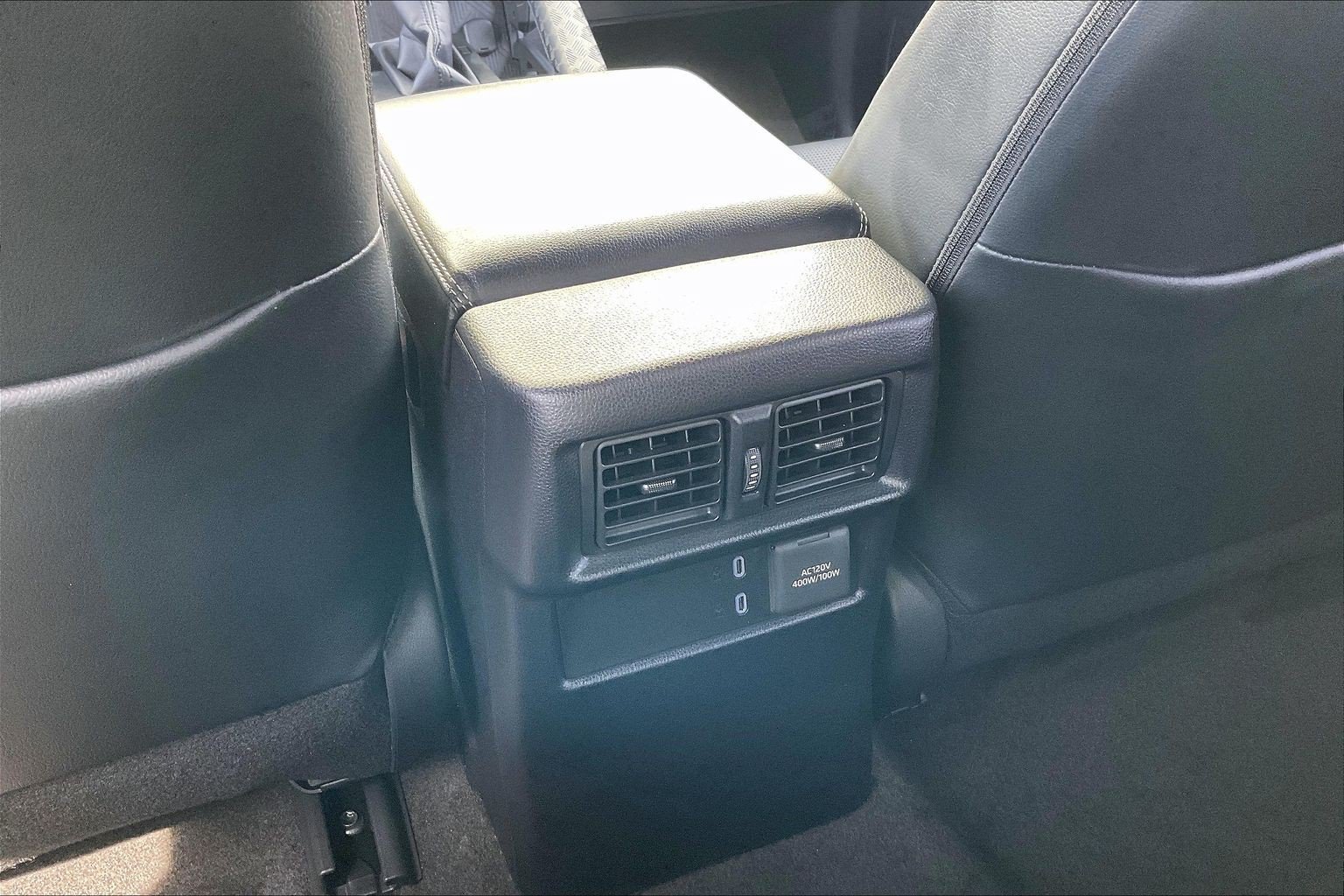 Used 2025 Toyota 4Runner Limited w/ Tow Technology Package AWD/4WD image 40