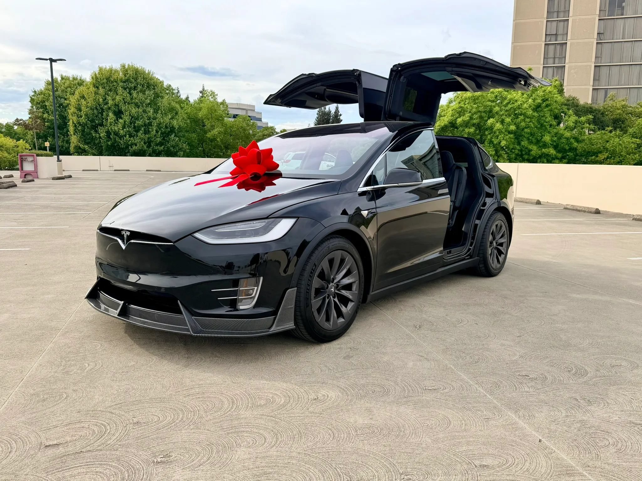 Used 2018 Tesla Model X P100D AWD/4WD image 17