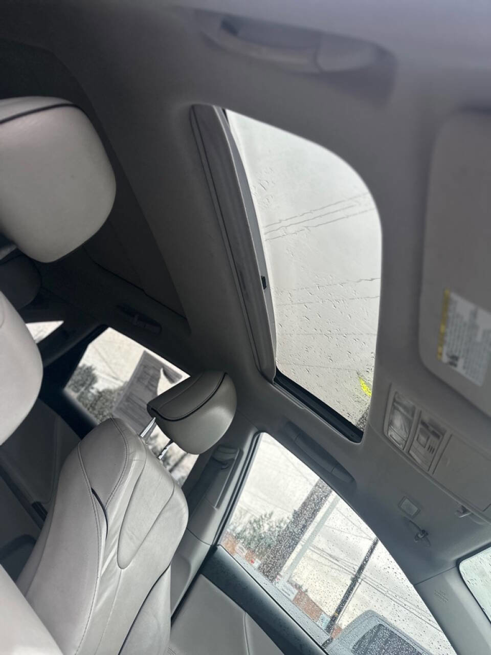 Used 2009 Toyota Venza image 25