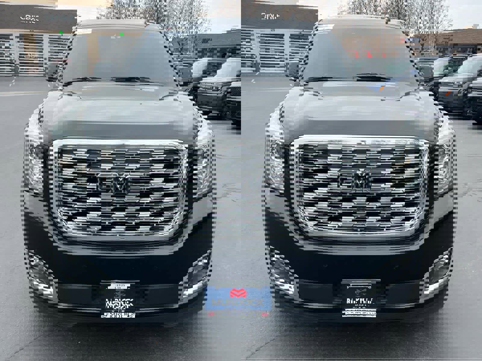 Used 2019 GMC Yukon Denali w/ Denali Ultimate Package image 3