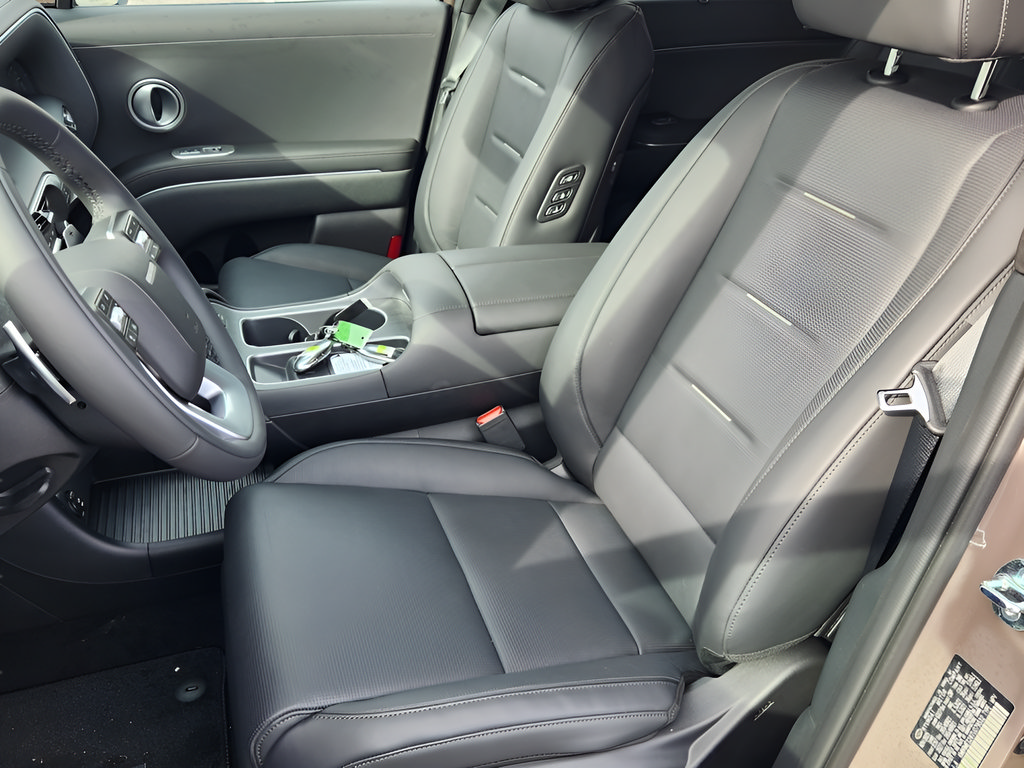 New 2026 Hyundai Palisade Calligraphy AWD/4WD image 13