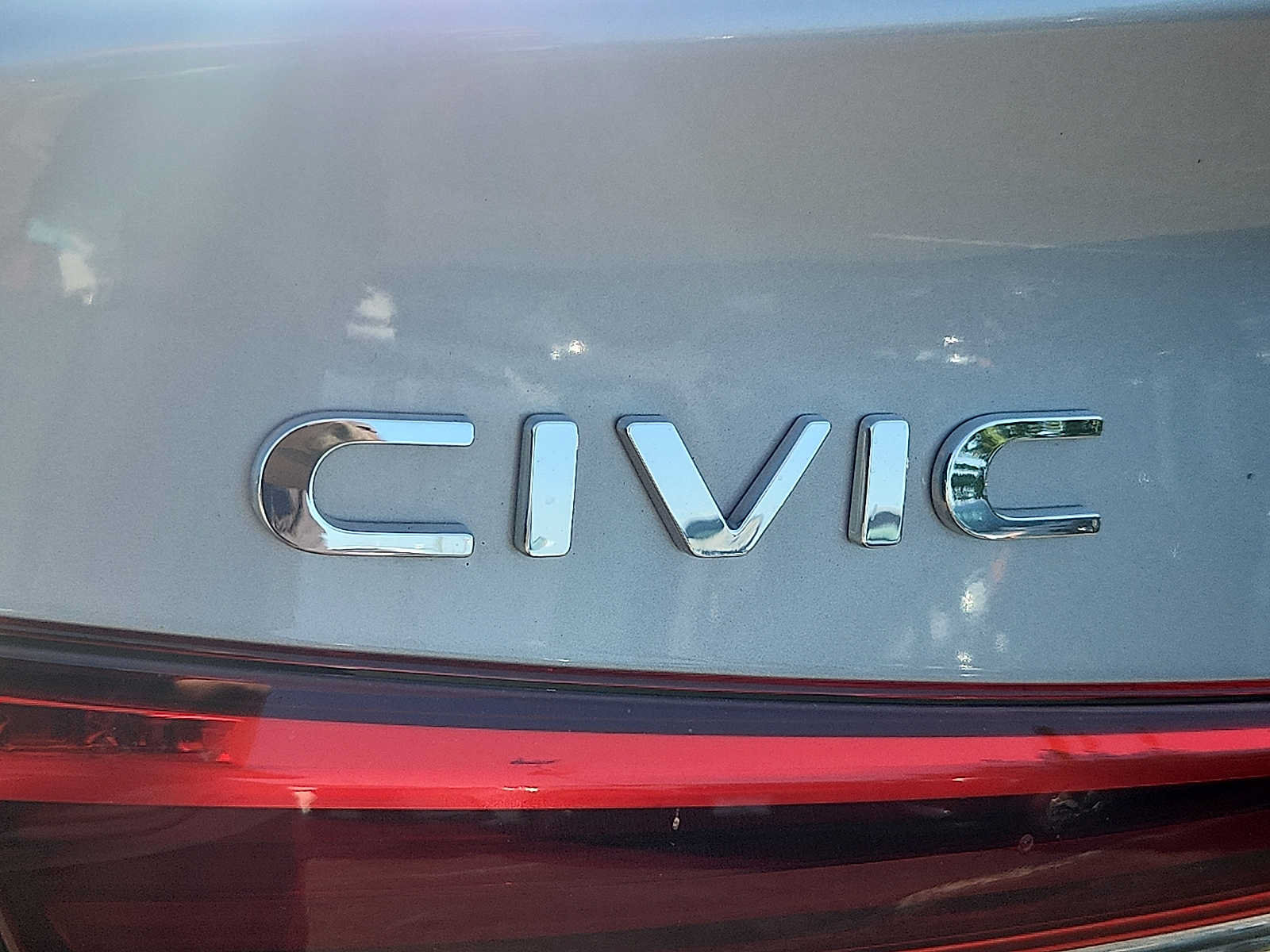 Certified 2023 Honda Civic Touring image 30