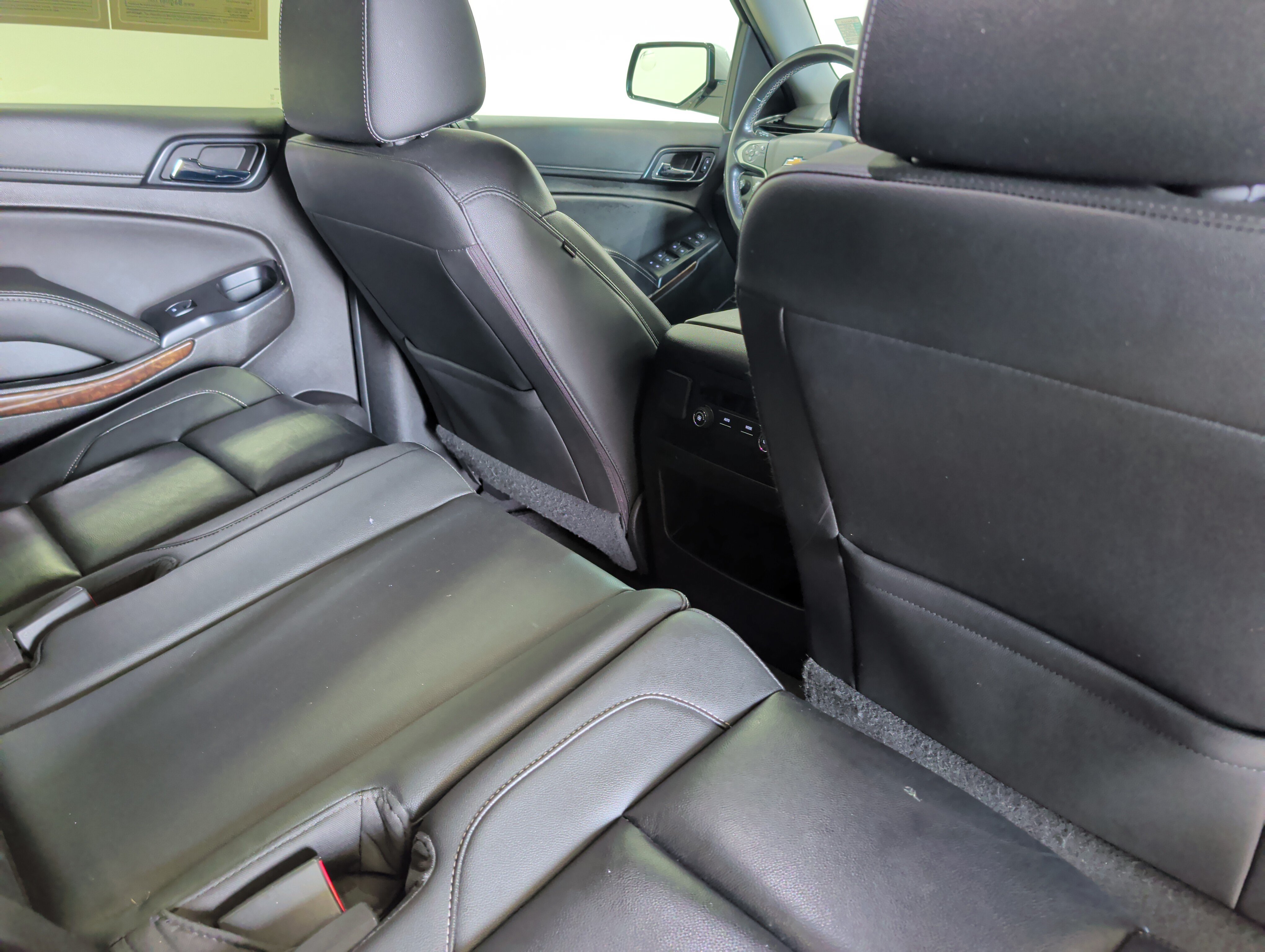 Used 2020 Chevrolet Tahoe LT AWD/4WD image 19