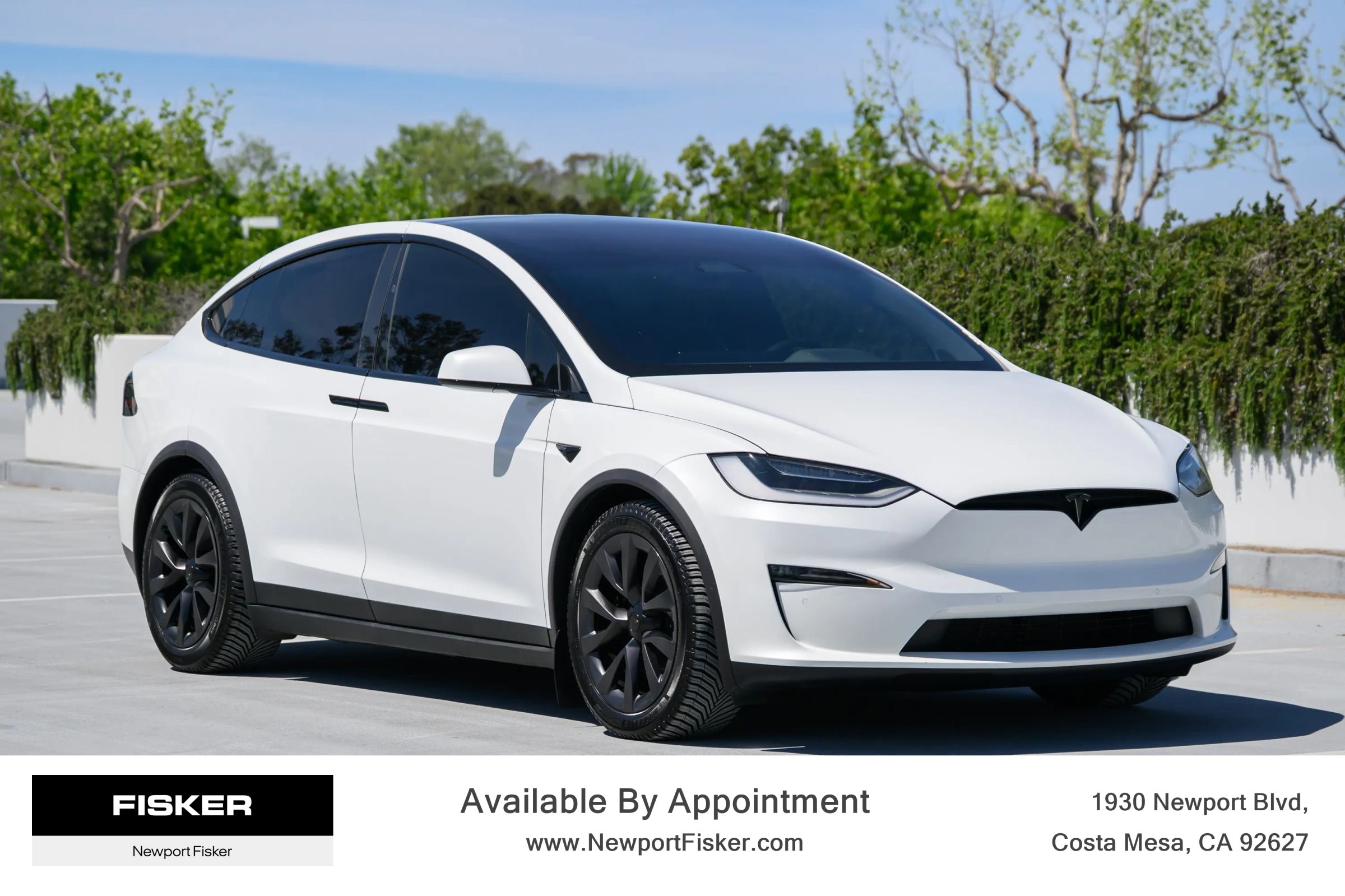 Used 2022 Tesla Model X image 10