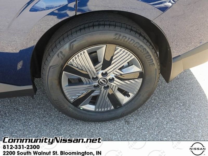 New 2025 Nissan Murano SL image 4
