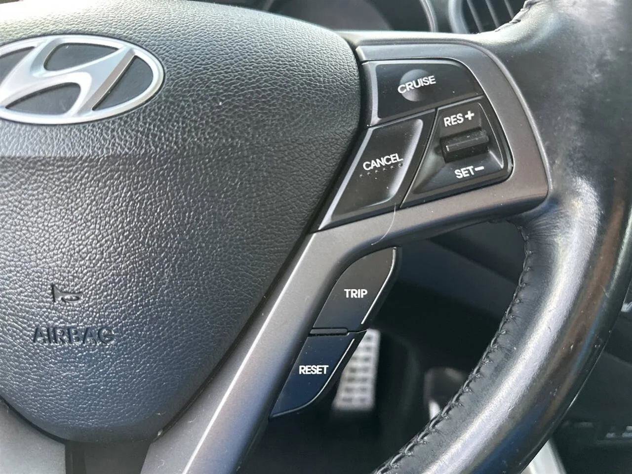 Used 2014 Hyundai Veloster Turbo image 28