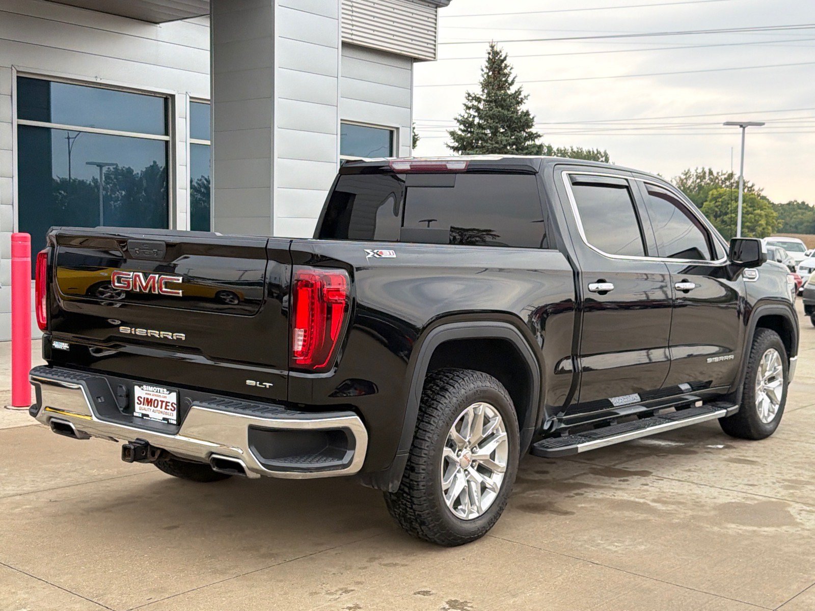 Used 2020 GMC Sierra 1500 SLT w/ SLT Premium Package AWD/4WD image 7