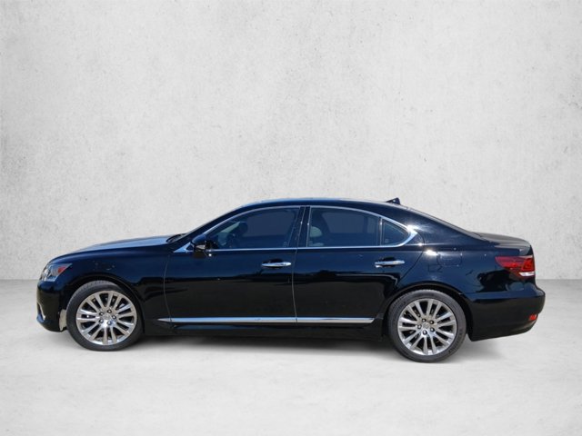 Used 2015 Lexus LS 460 w/ Comfort Package RWD image 9