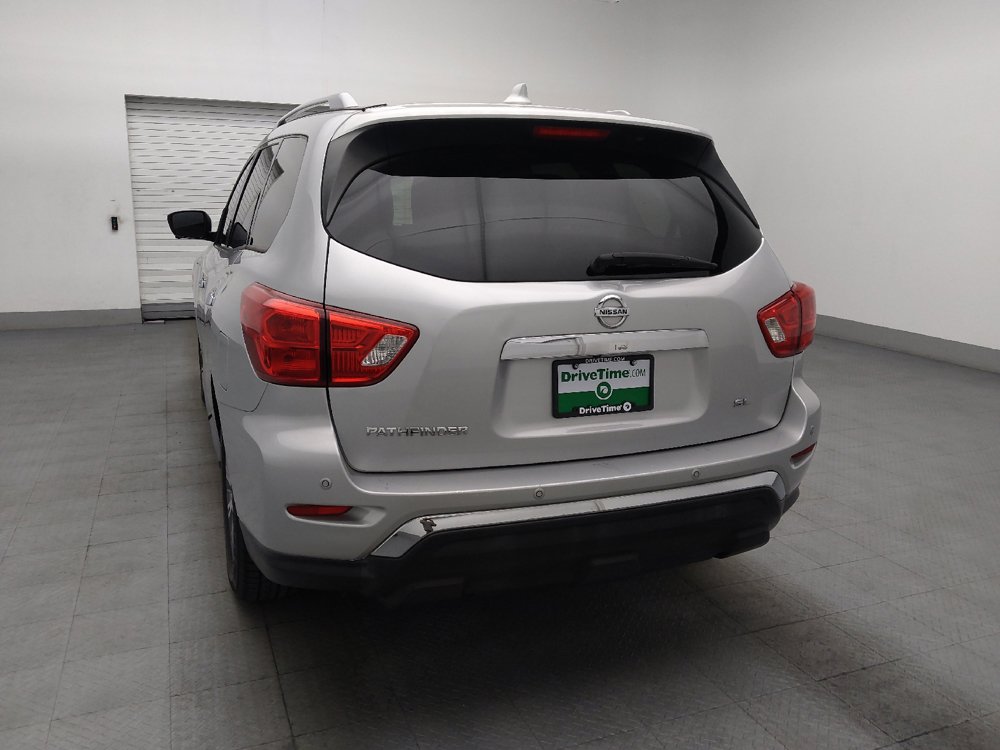 Used 2019 Nissan Pathfinder SL FWD image 6