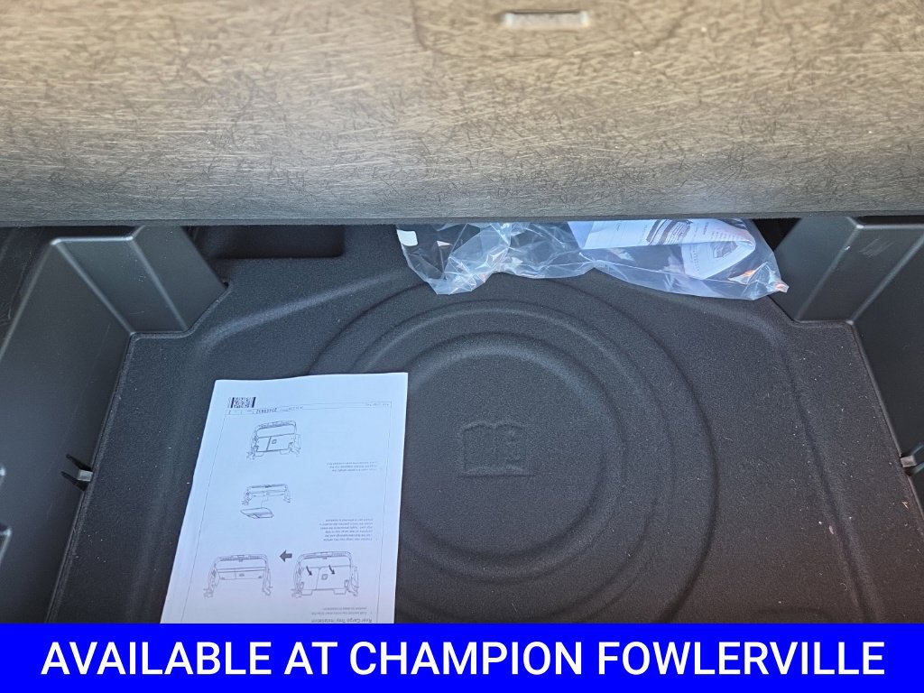Used 2024 Chevrolet Equinox RS w/ LPO, Floor Liner Package AWD/4WD image 20