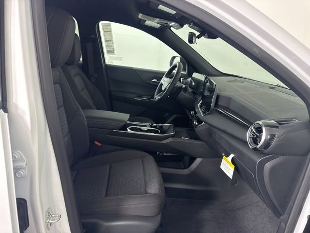 New 2026 Chevrolet Equinox LT w/ Safety and Technology Package FWD image 15