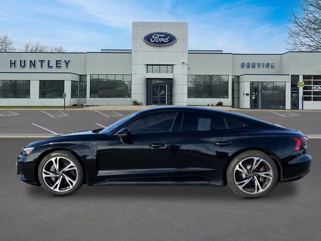 Used 2022 Audi e-tron GT Premium Plus w/ Performance Package AWD/4WD image 6