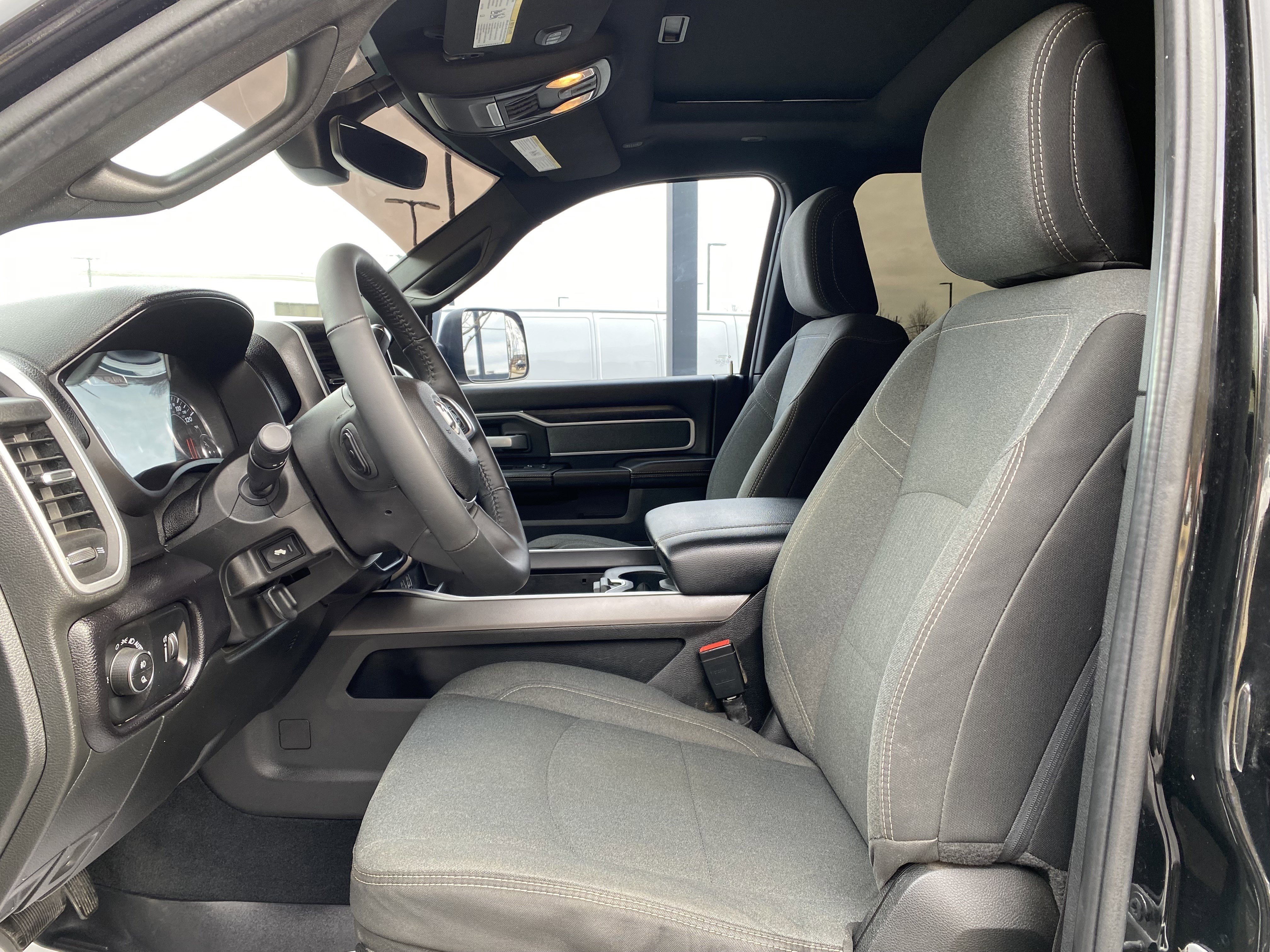 Used 2022 RAM 2500 Big Horn w/ Level C Equiment Group image 16