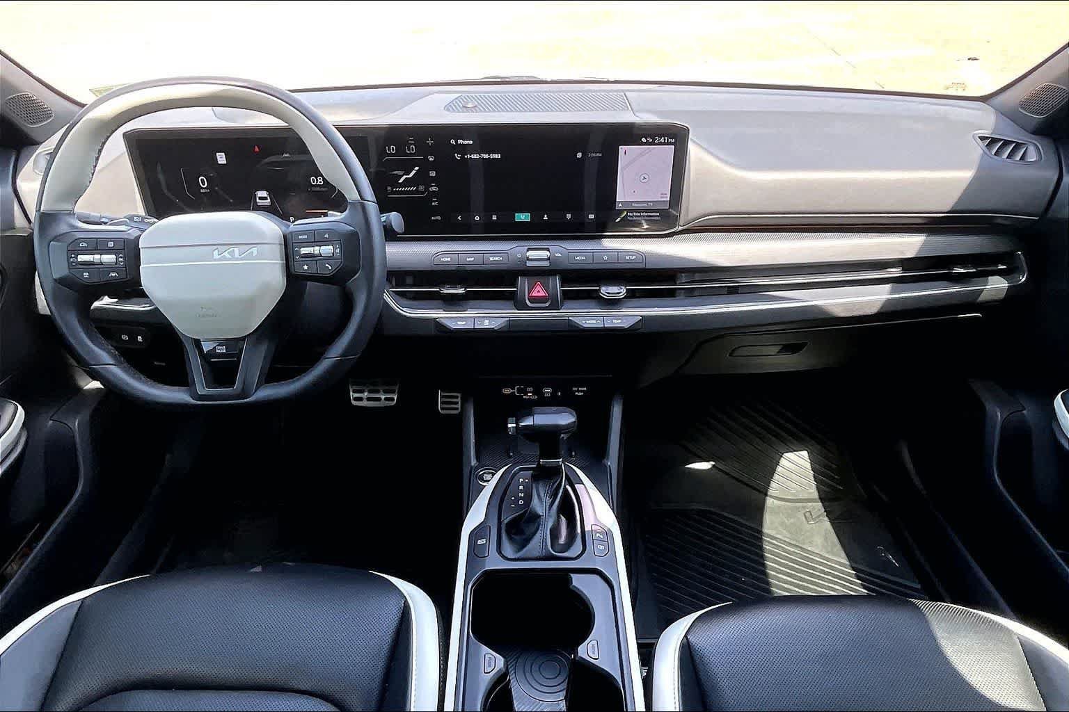 Certified 2025 Kia K4 GT-Line Turbo FWD image 9